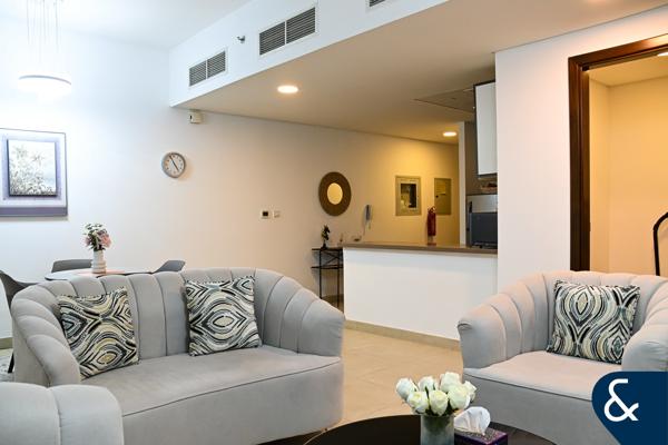 Multiple Cheques | Furnished | Near Metro